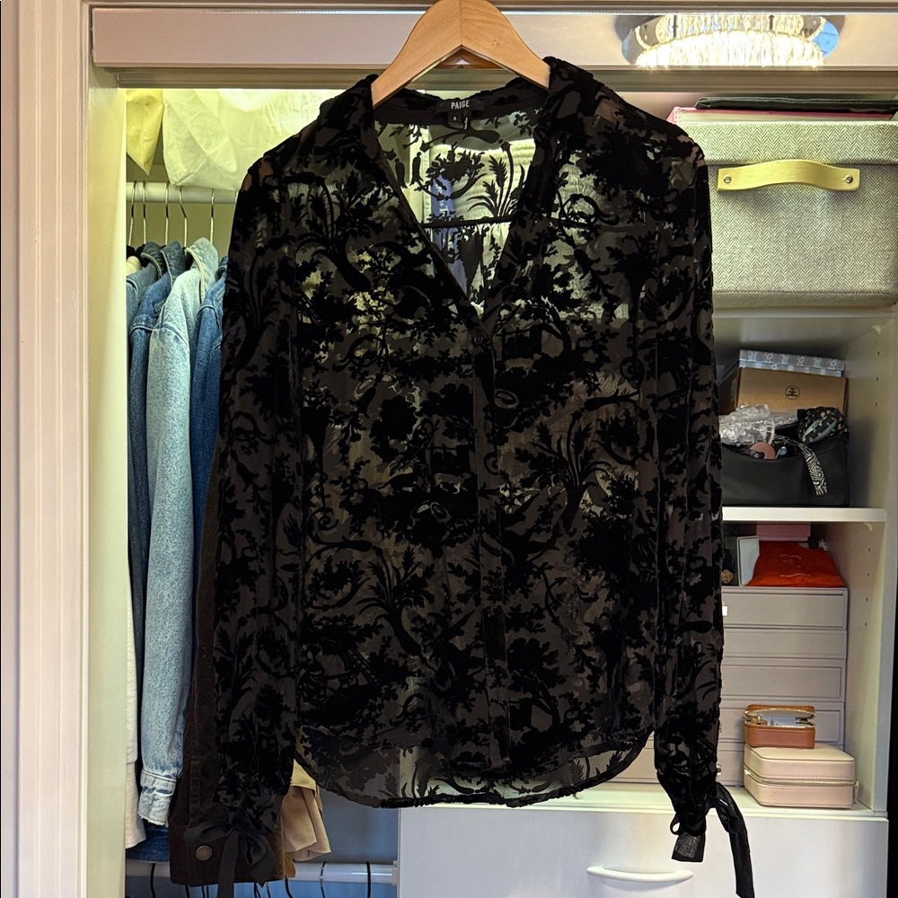 PAIGE Elegant Black Floral Blouse